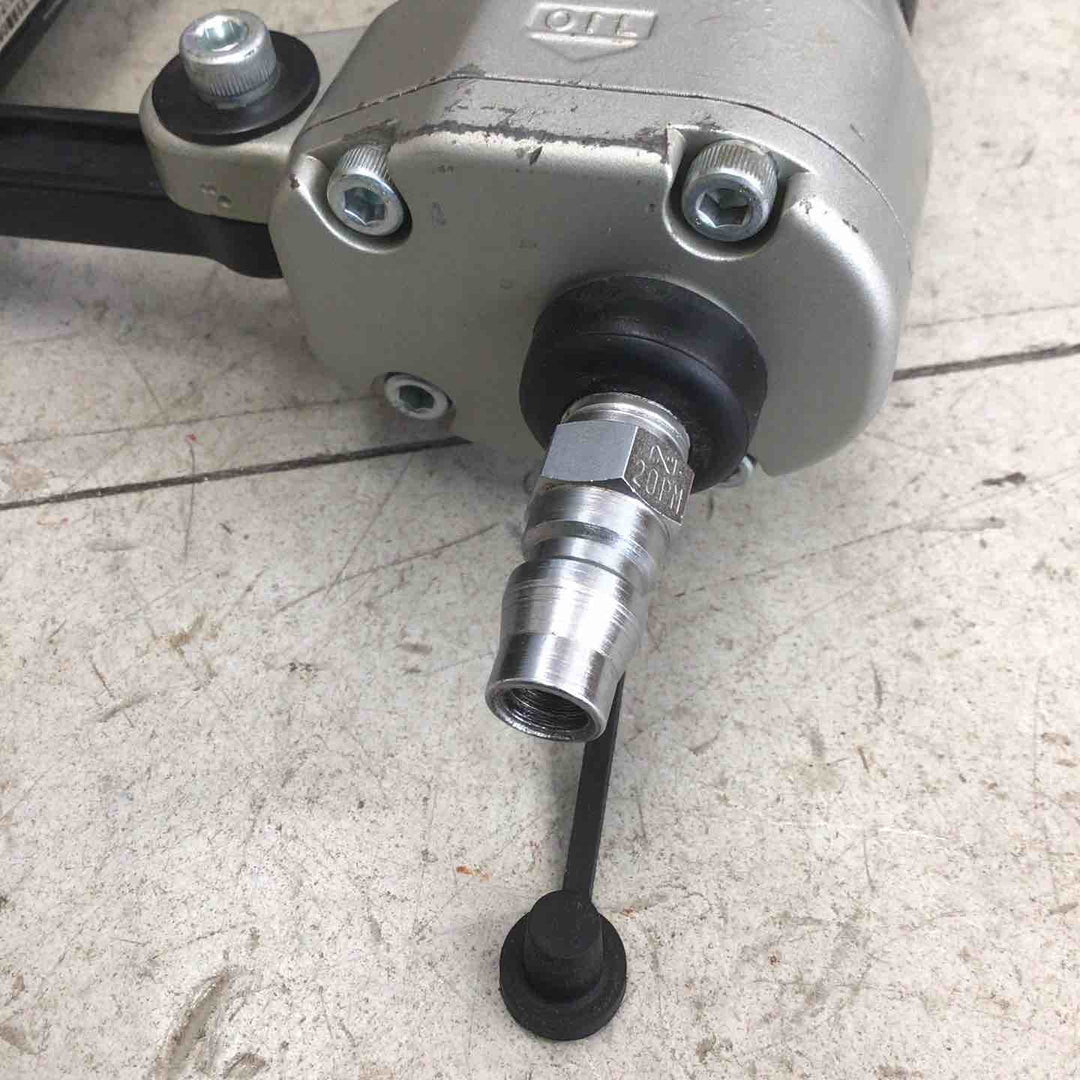 【中古品】 マキタ/makita 常圧フロアタッカー AT1150 【鴻巣店】