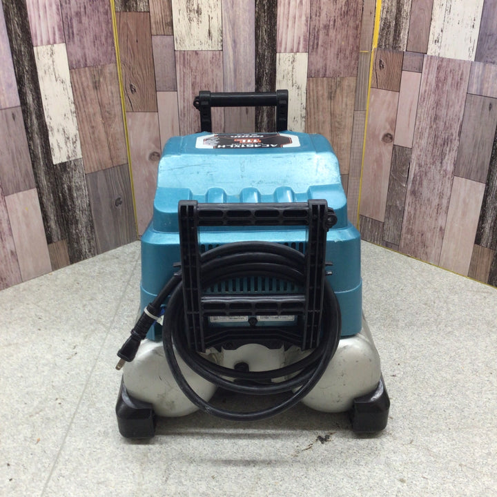 ★マキタ(makita) エアコンプレッサー AC461XLH【八潮店】