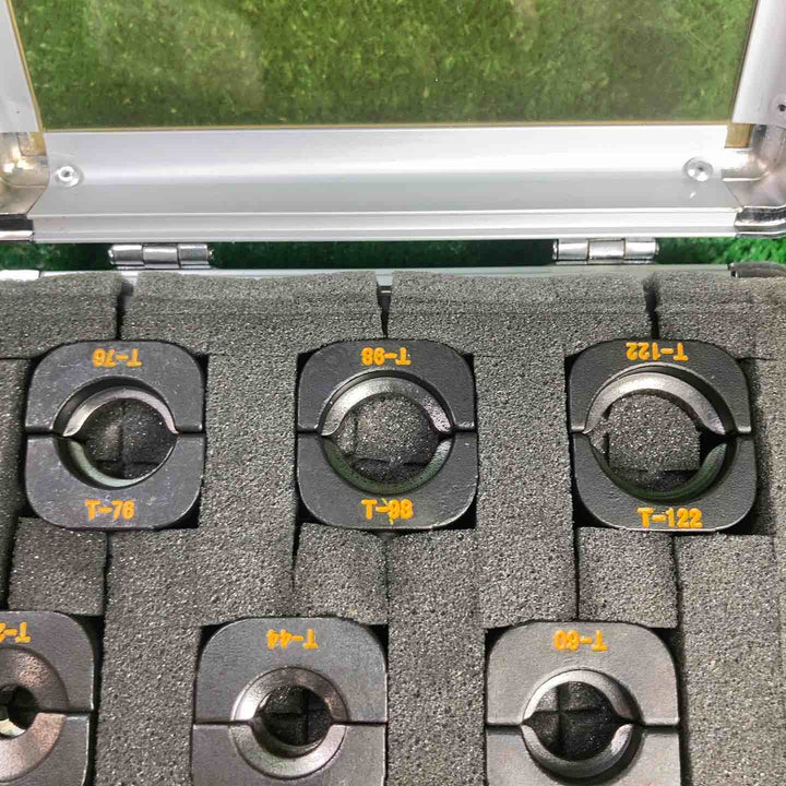 泉精器 圧縮ダイス 9個セット【川崎店】