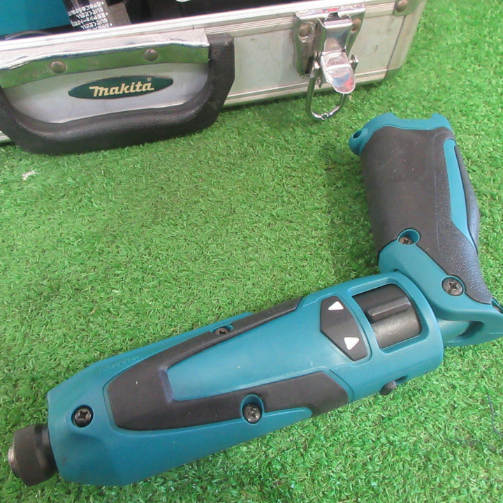 ☆マキタ(makita) 充電式ペンインパクトドライバ TD021DS【町田店】