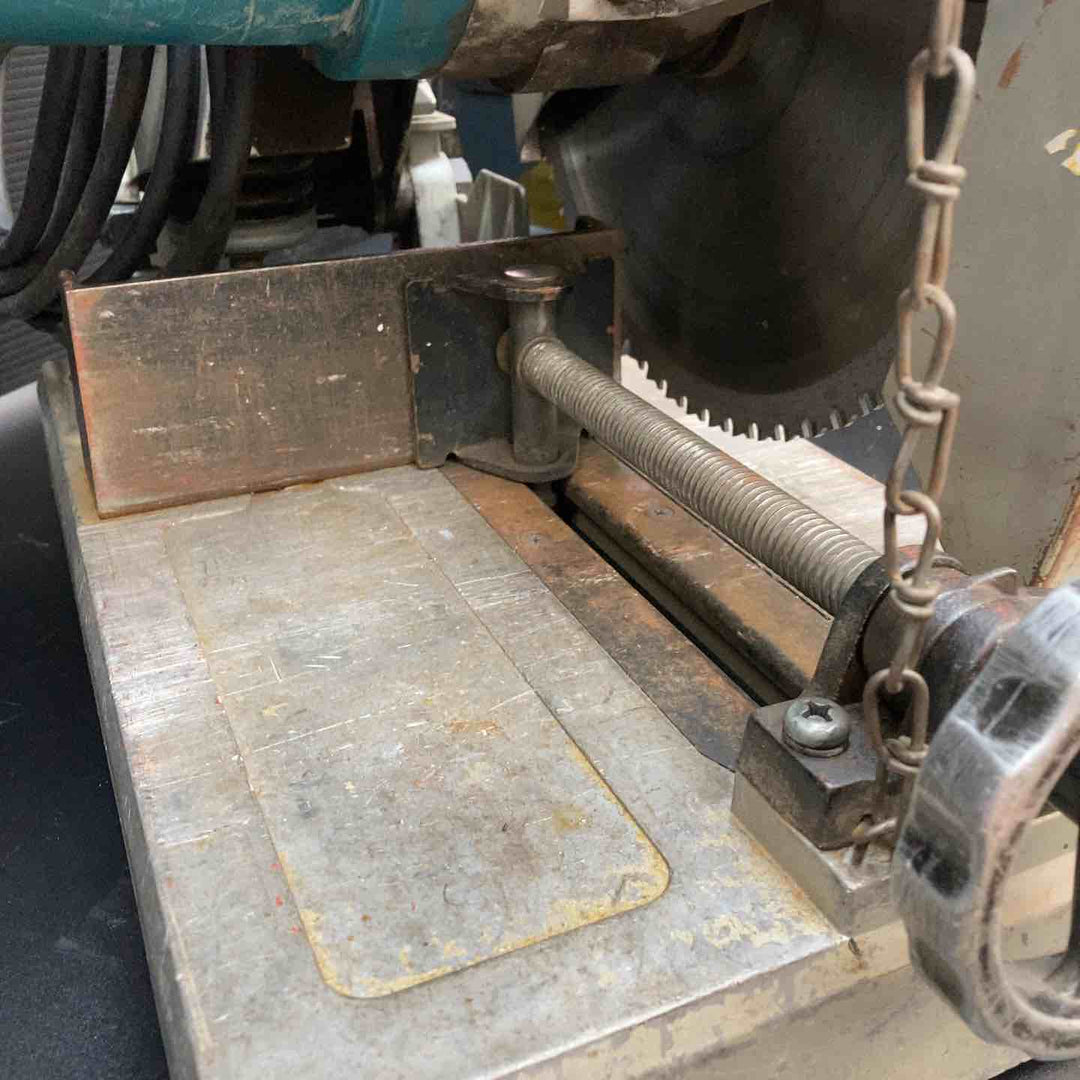☆マキタ(makita) 305mmチップソー切断機 LC1200【川越店】