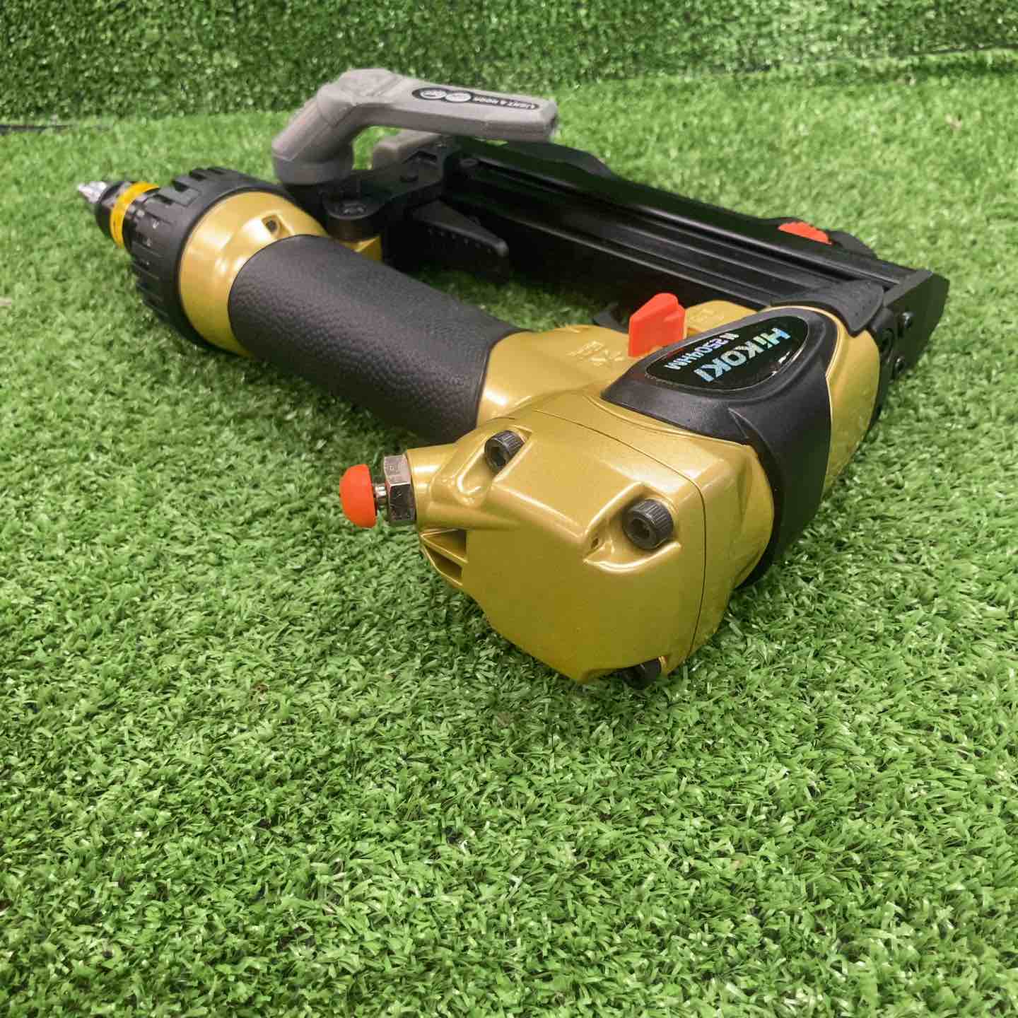 ☆ハイコーキ(HIKOKI ※旧:日立工機) 高圧エアタッカ N2504HM【川崎店
