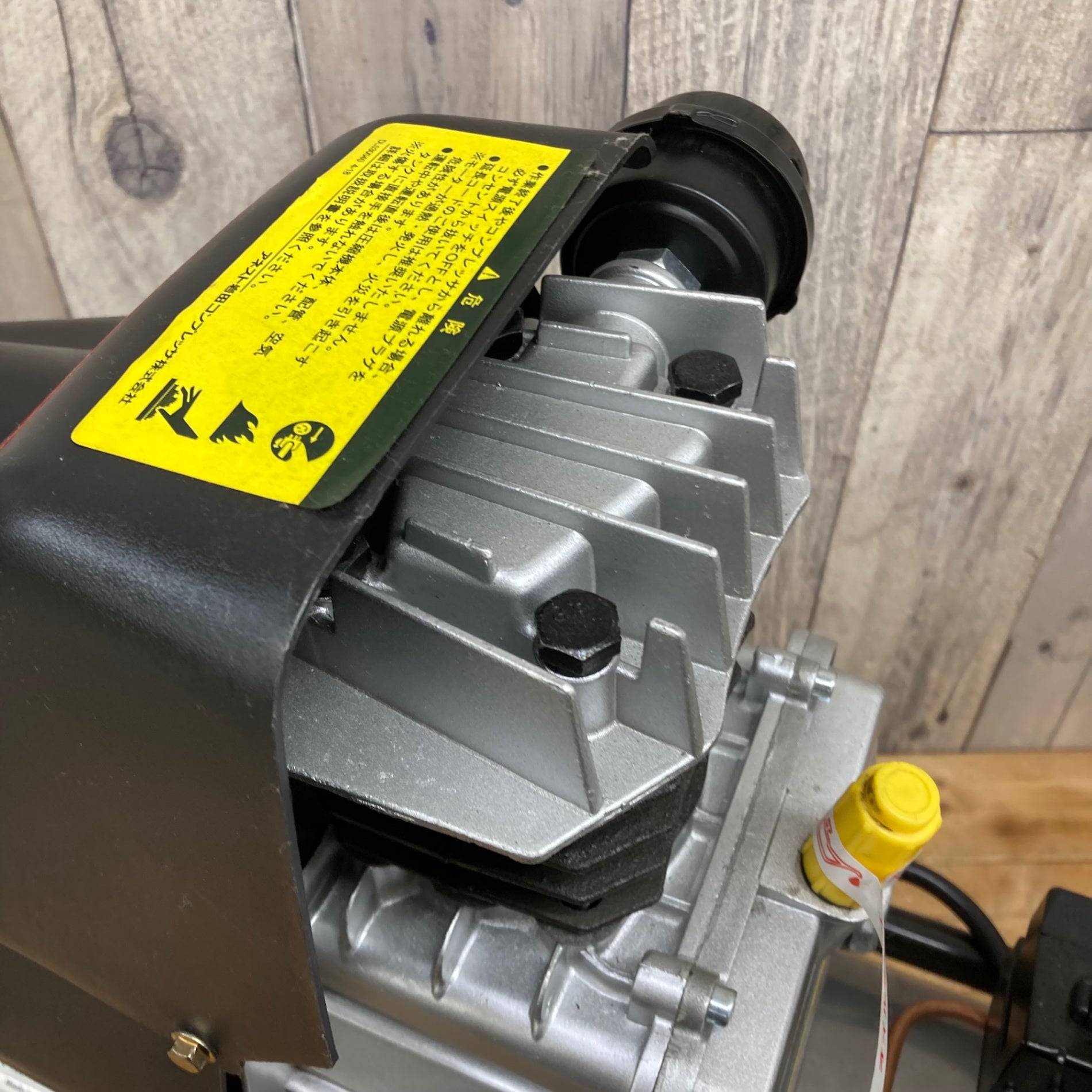 穴田さん専用 中古品 / 店頭受取り限定】アネスト岩田 5馬力エンジン