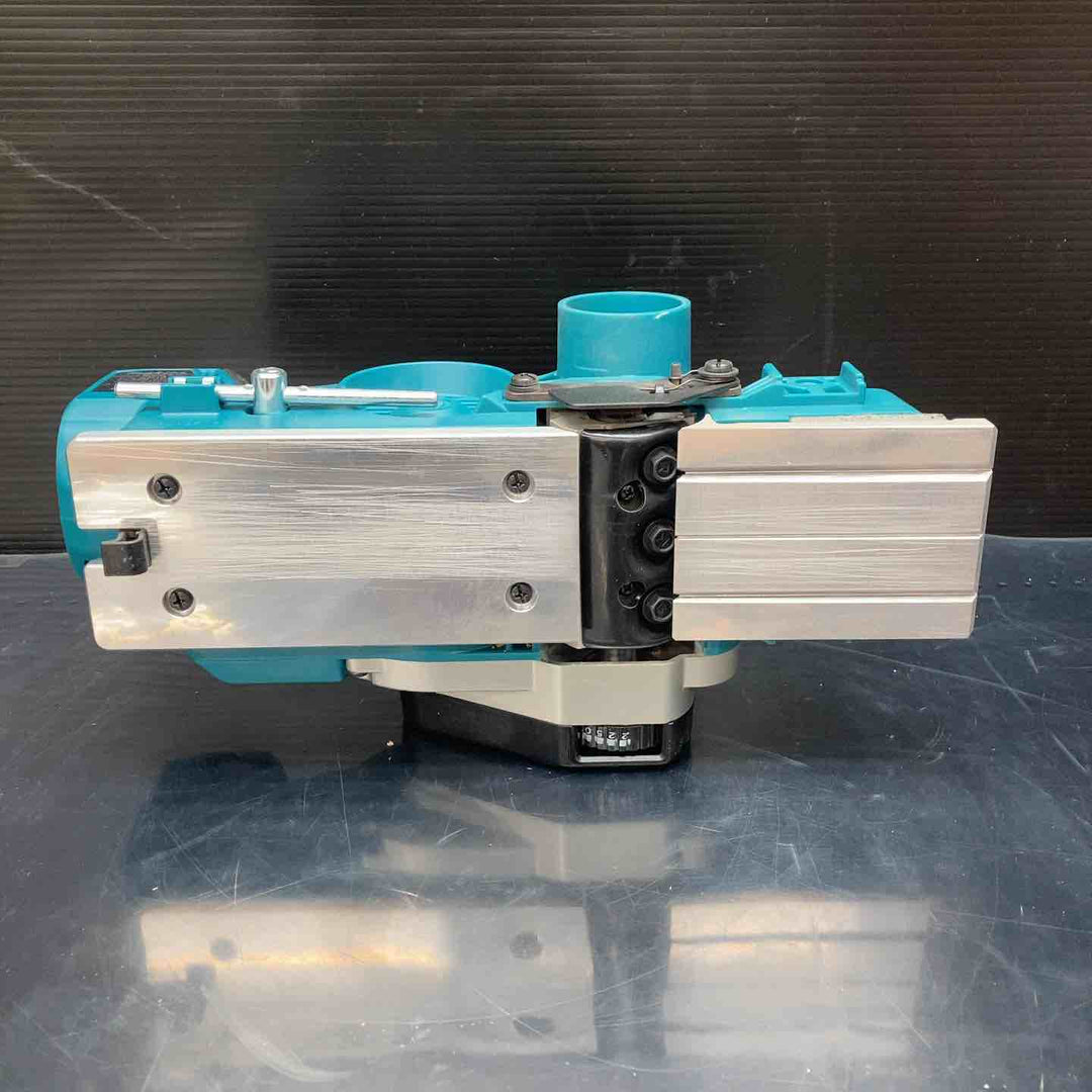 ★マキタ(makita) 82mmコードレスカンナ KP181DZ【川越店】