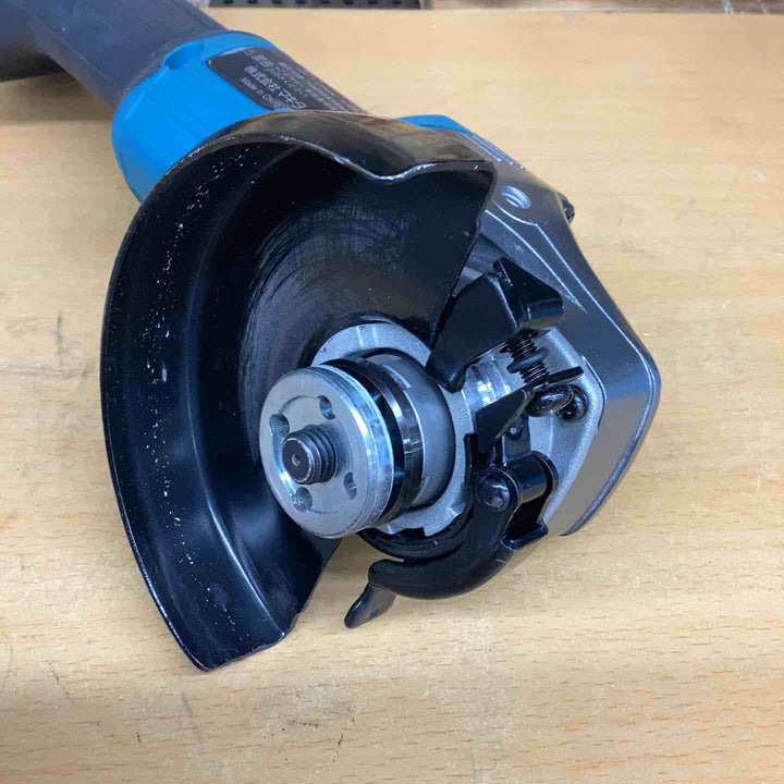 ★マキタ(makita) 100mmコードレスディスクグラインダ GA001GZ 本体のみ【越谷店】