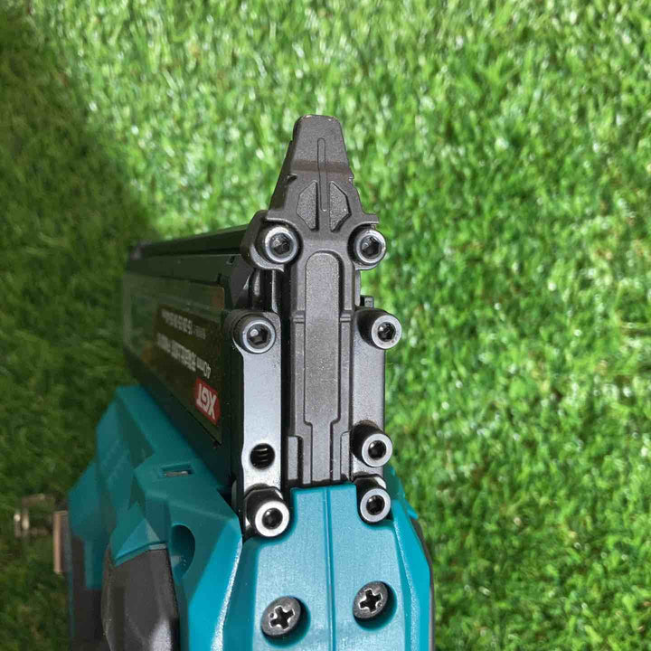 ◇マキタ(makita) 40Vmax コードレスフィニッシュネイラ FN001GZ  本体のみ【戸田店】