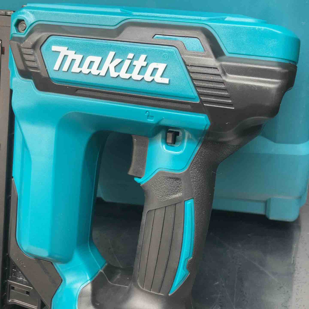 ★マキタ(makita) コードレスフィニッシュネイラ FN350DRG【川越店】