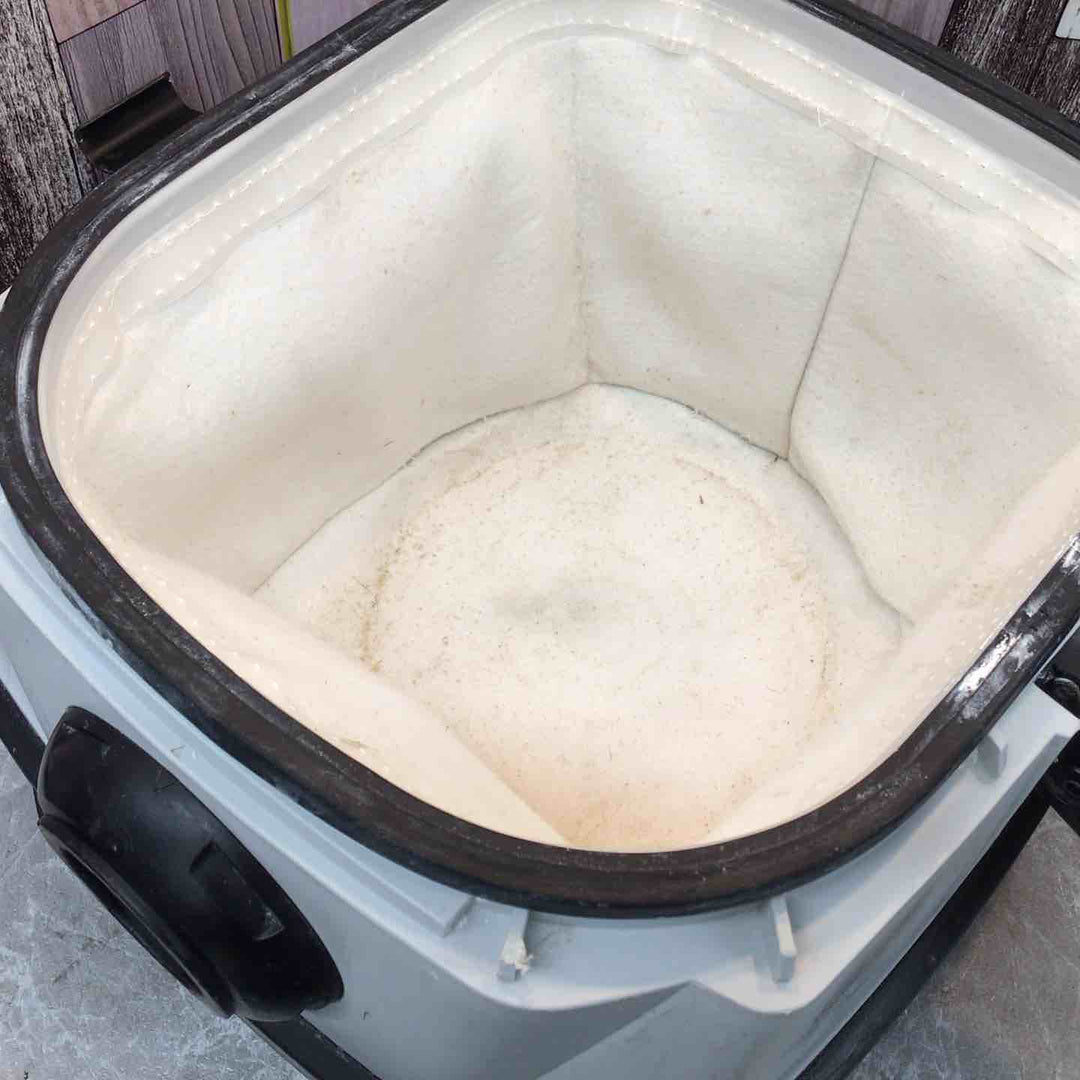 マキタ 集塵機 型番不明 おそらく475・484のどちらか【八潮店】