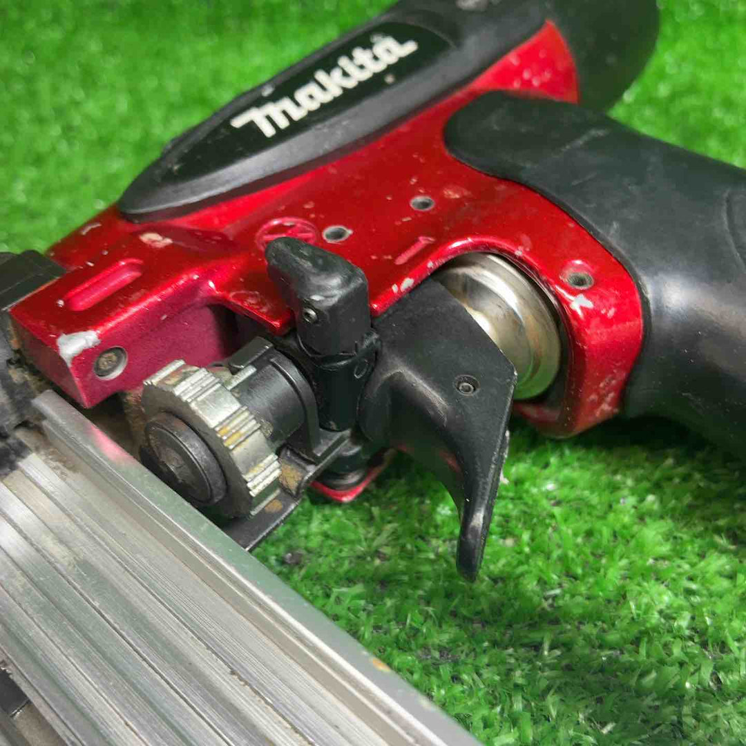 マキタ(makita) 高圧フィニッシュネイラ AF551H【藤沢店】
