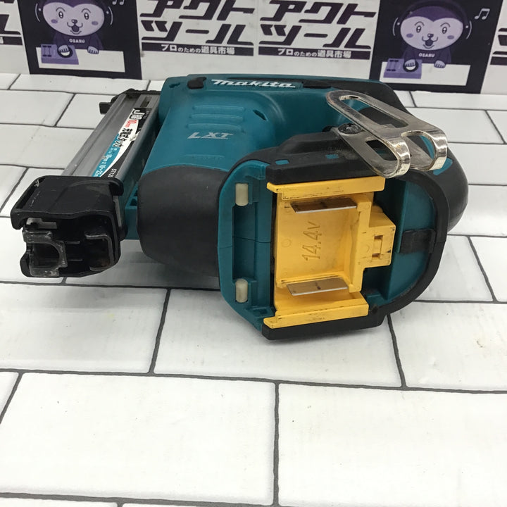 〇マキタ(makita) コードレスタッカ  ST120DRF【所沢店】