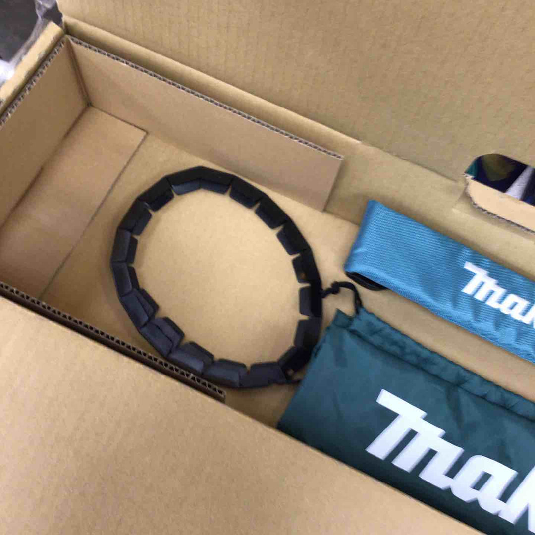 ◇マキタ(makita) 充電式草刈機 MUR196LDZ【川崎店】