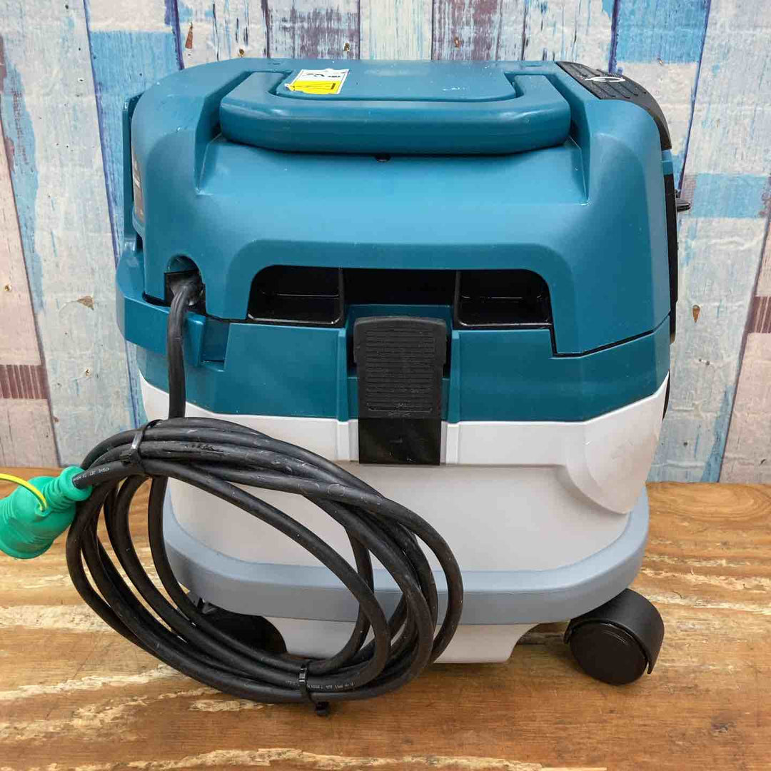 ★マキタ(makita) 集じん機 乾式 VC0830 連動機能【柏店】