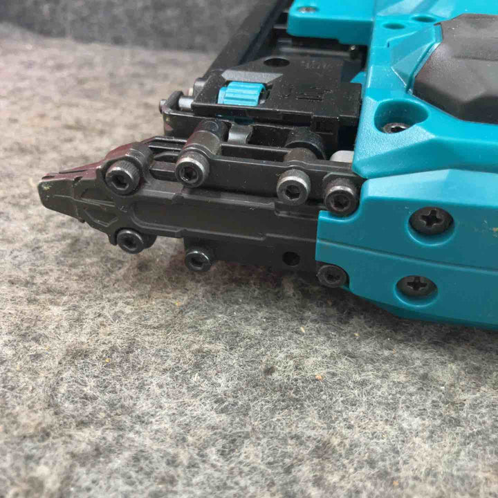 ★マキタ(makita) コードレスフィニッシュネイラ FN001GZK【鴻巣店】