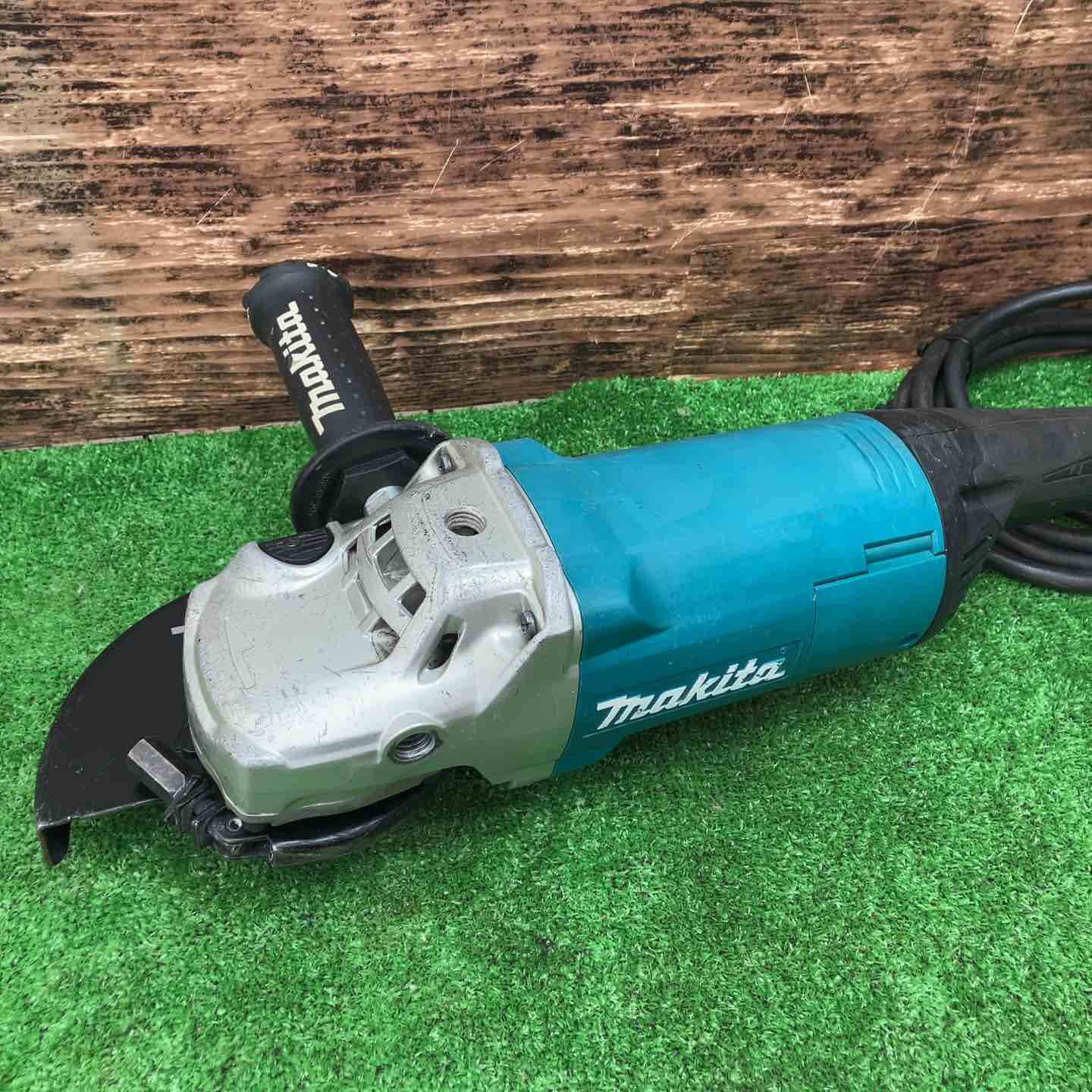◇マキタ(makita) 180mmディスクグラインダー GA7061【川越店