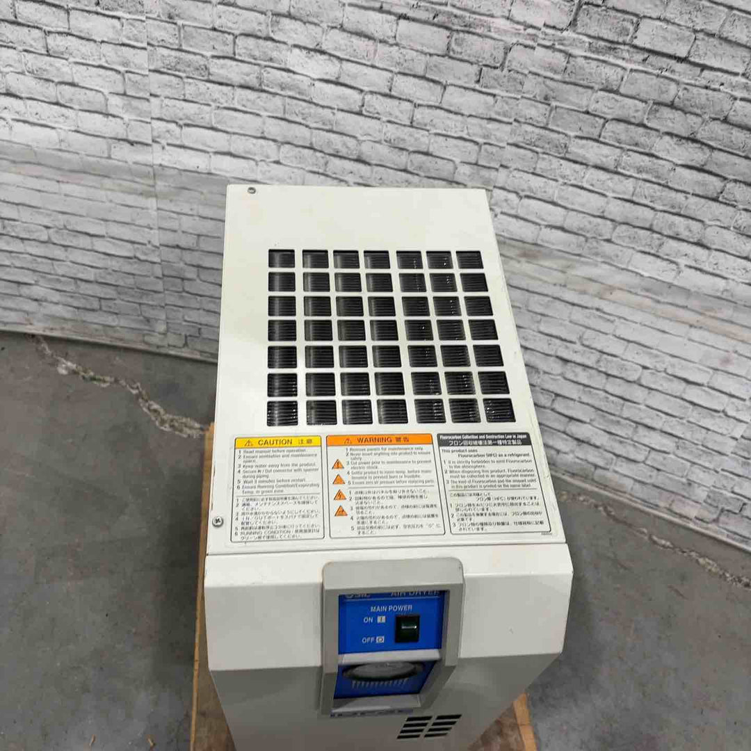 SMC 冷凍式エアードライヤー IDF3E-10-X126【川口店】
