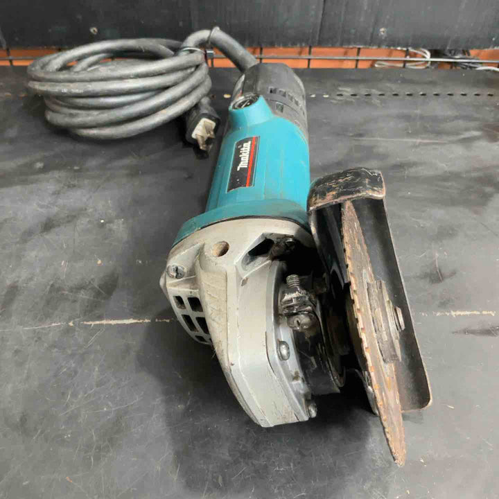 ☆マキタ(makita) 100mmディスクグラインダ 9533B【草加店】