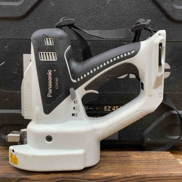 ◇パナソニック(Panasonic) コードレス全ネジカッター EZ4540LE2S-B【柏店】
