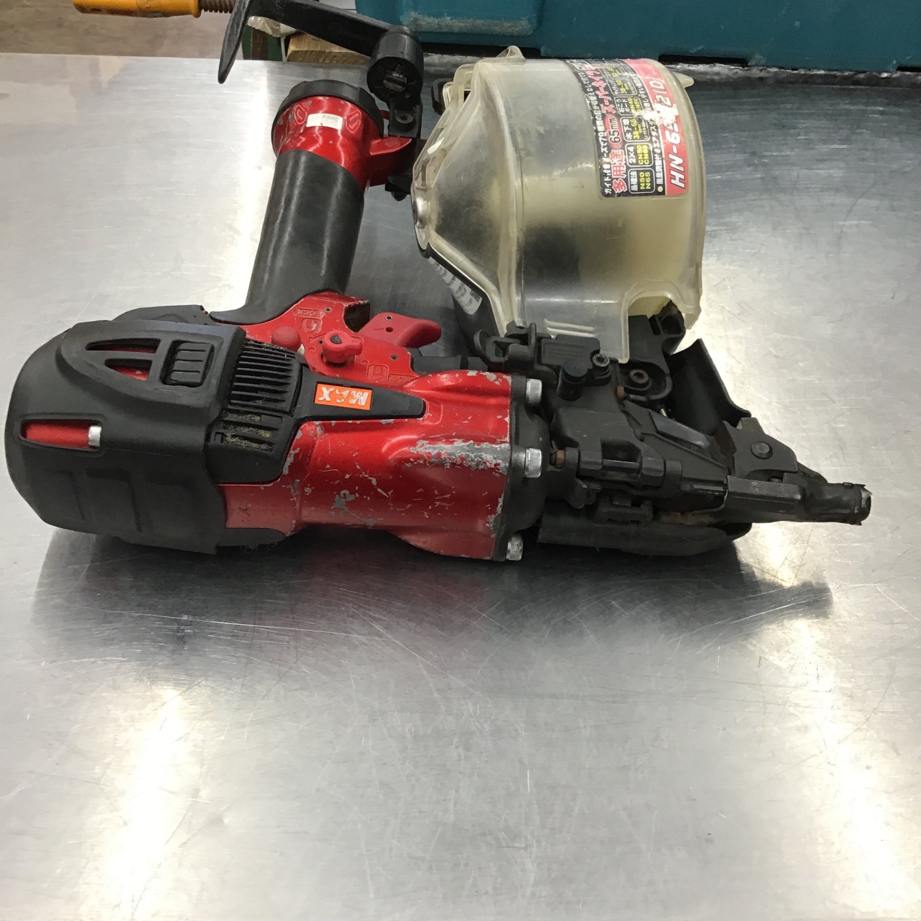 〇マックス(MAX) 釘打ち機 HN-65N2(D) ライジングレッド ※備考要確認