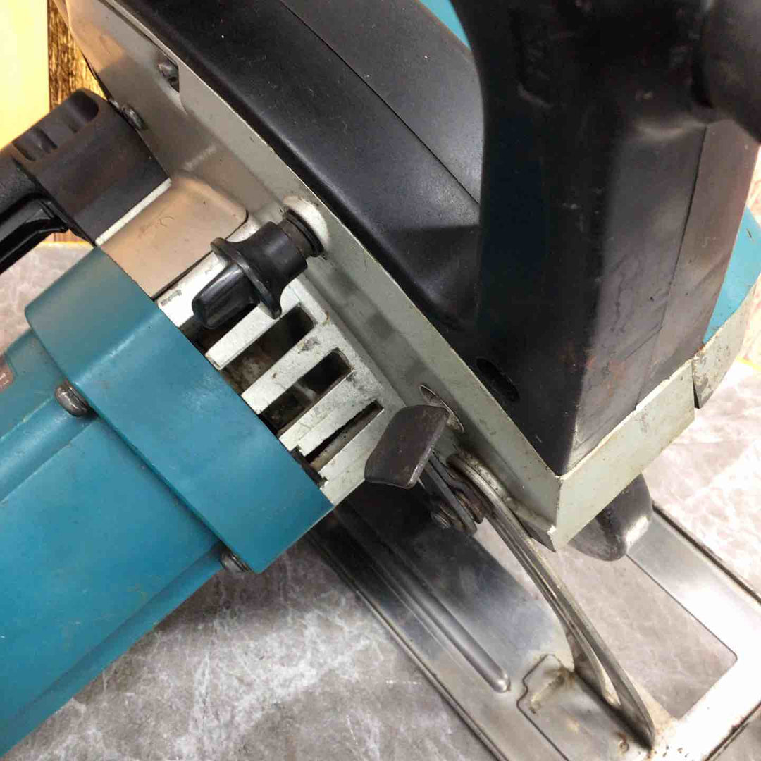 ◇マキタ(makita) 185mm チップソーカッタ 4130N【八潮店】