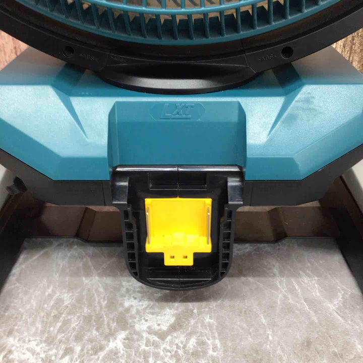 ◇マキタ(makita) コードレスファン CF301DZ【八潮店】