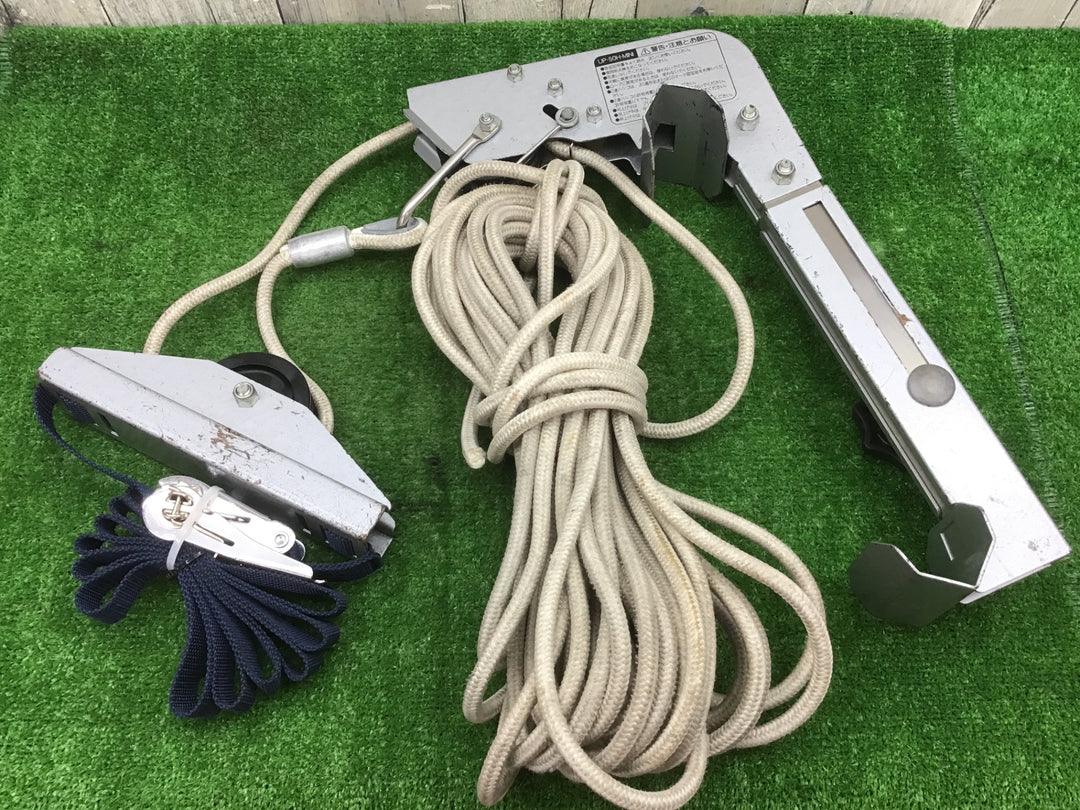 日晴金属 エアコンアップ UP-50H-MINI 2連はしご用 室外機吊り上げ たすかるくんシリーズ【富山店】●吊