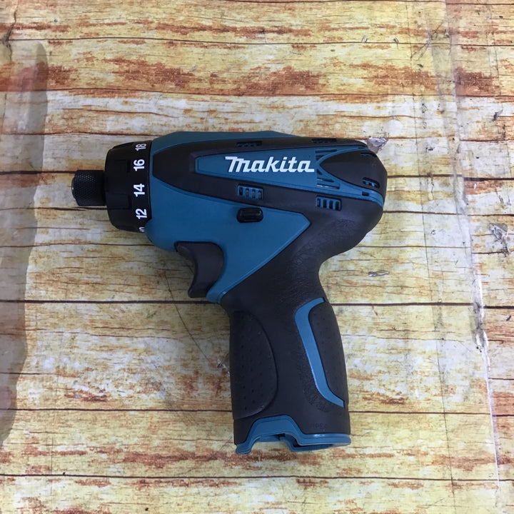 ☆マキタ(makita) コードレスドリルドライバー DF030DWX【川崎店】