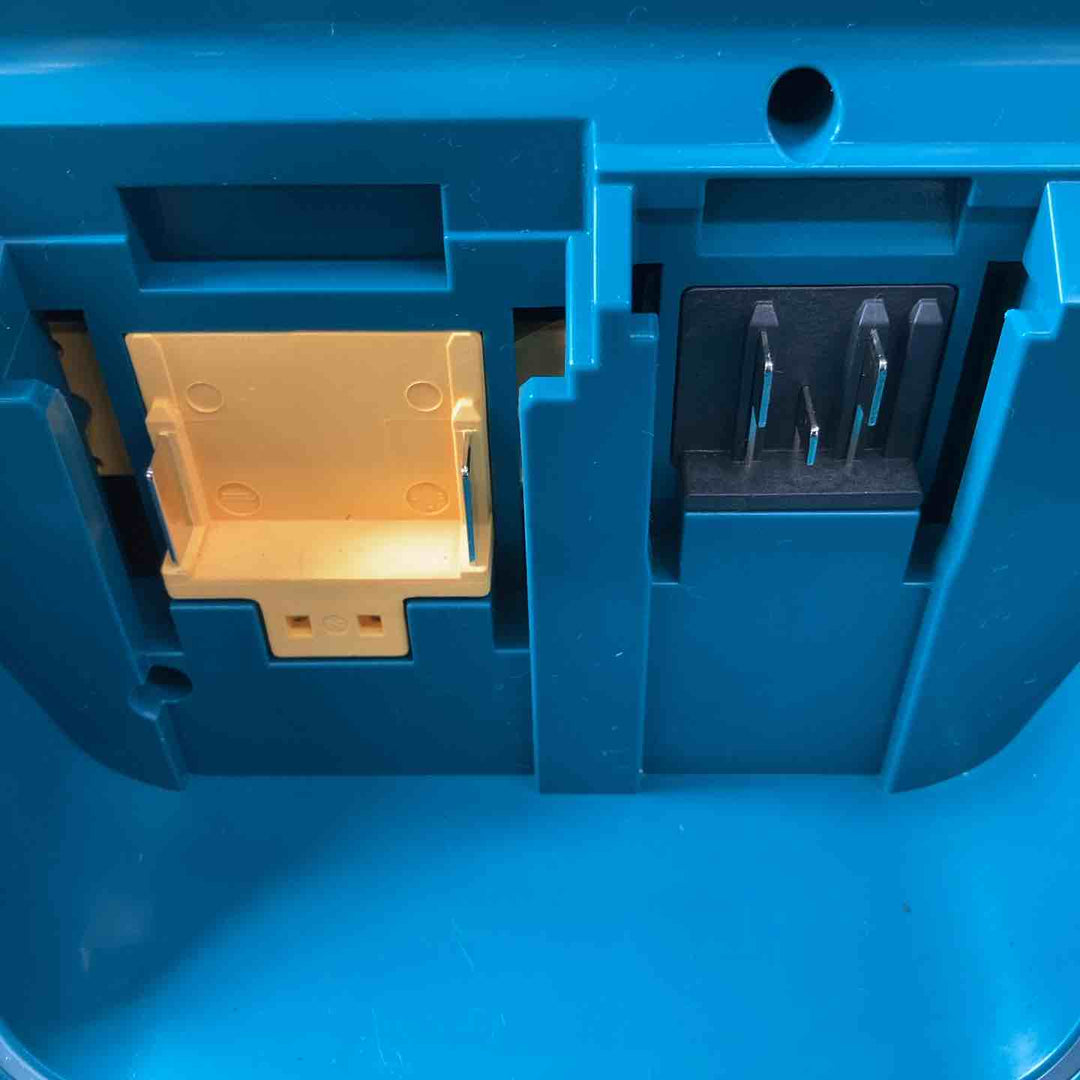 【中古美品】マキタ(makita) コードレススピーカー MR200【東大和店】
