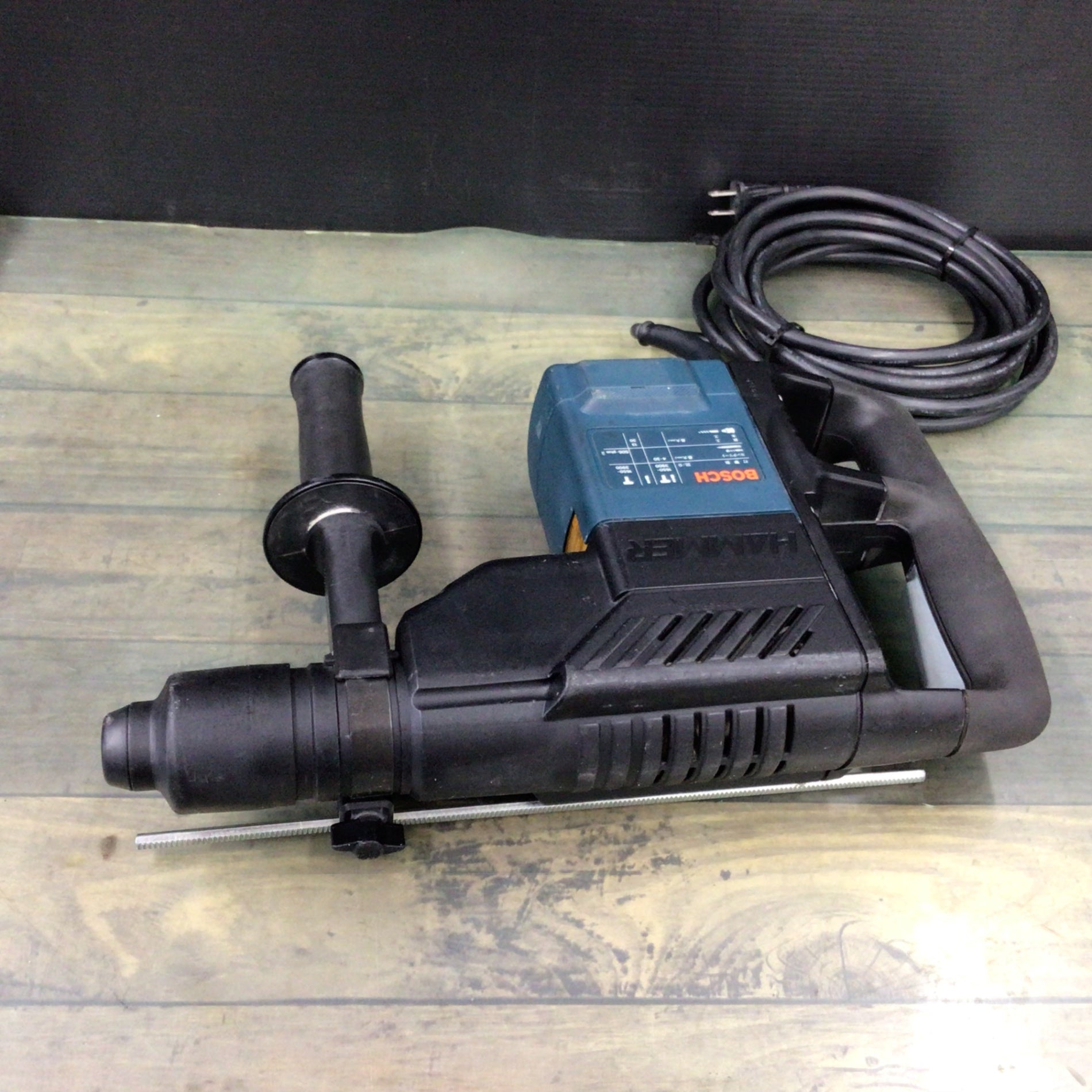 BOSCH GBH 4DSC 電子ハンマードリル 中古 BOSCH/ボッシュ 電子ハンマードリル GBH4DSC - 中古工具・プロ用機械