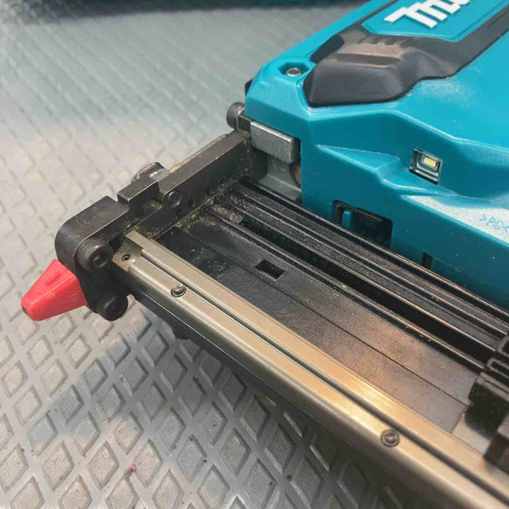 【中古品】マキタ(makita) コードレスピンネイラ PT353DZK【所沢店】