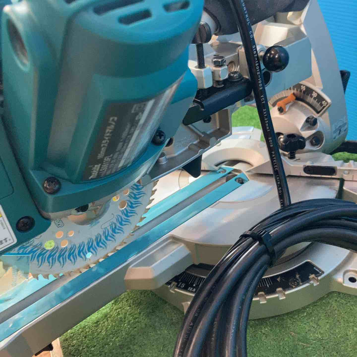 ★マキタ(makita) スライドマルノコ LS0613FL【岩槻店】