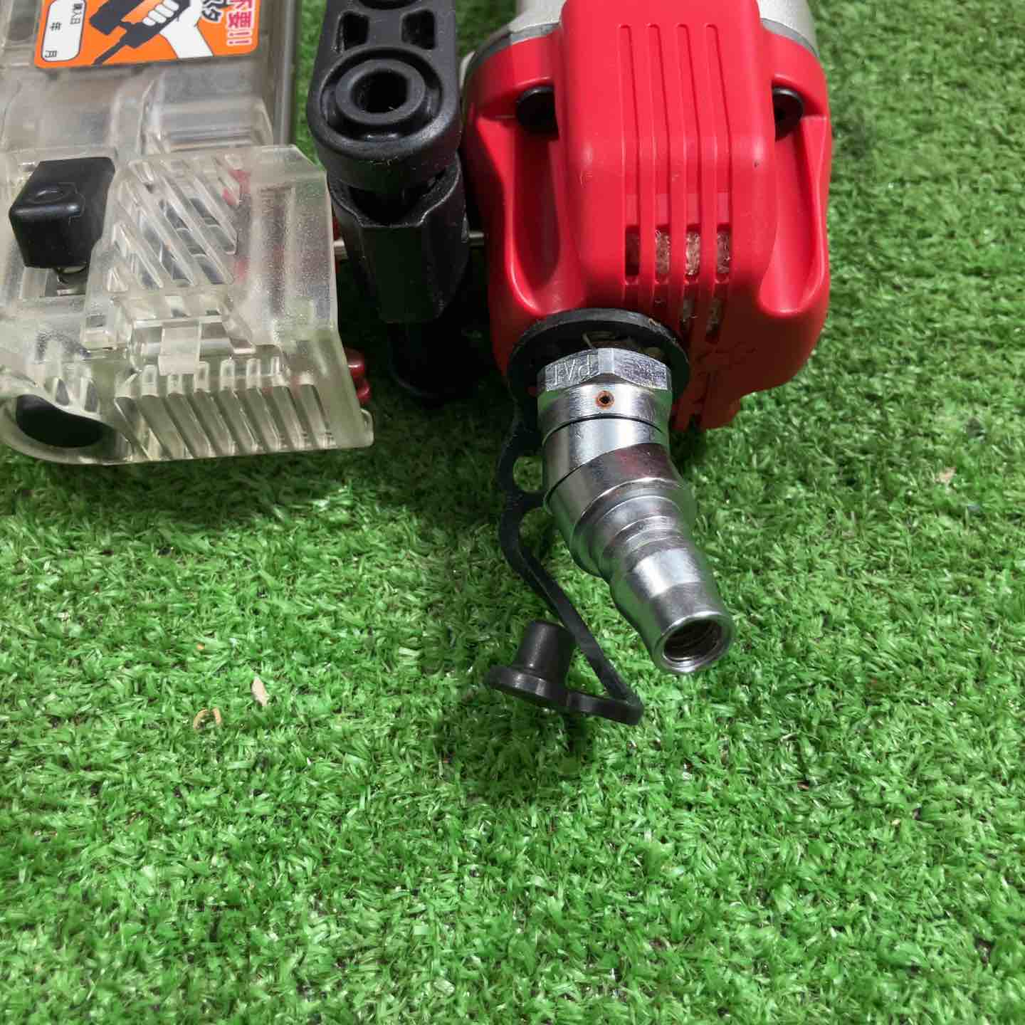 【中古】MAX　常圧仕上釘打機　TA-255SF1(Ｄ)　ケース付き【ハンズクラフト熊本けやき通り店】【引き取り限定】 中古品】☆マックス(MAX) 常圧フィニッシュネイラ TA-255SF1(D)【八潮
