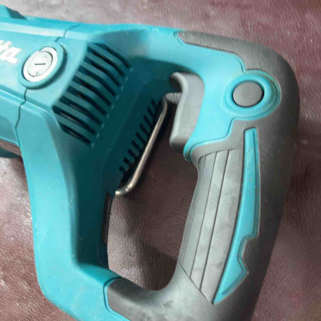【中古品】 マキタ(makita) レシプロソー JR3051T 【東大和店】