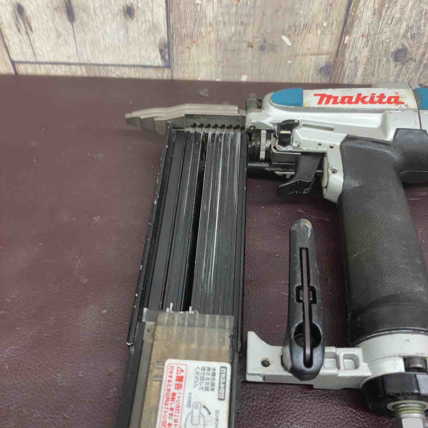 中古品】 マキタ(makita) 常圧フィニッシュネイラ AF502N 【東大和店 