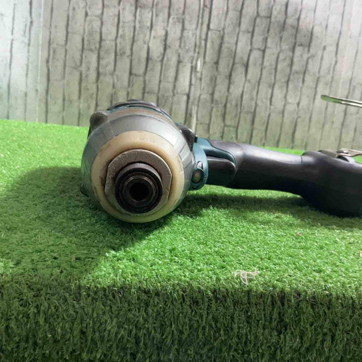 ☆マキタ(makita) インパクトドライバ TD0220 動作確認済【川口店】