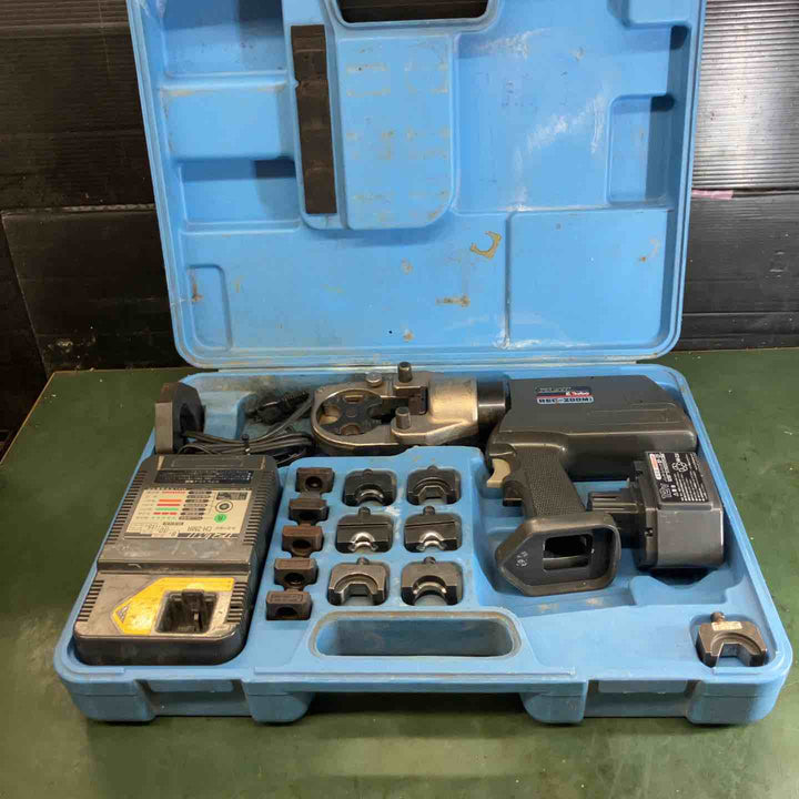 ◇泉精器(IZUMI) コードレス油圧式圧着工具 REC-200M1ニカド電池使用 圧着確認済み【戸田店】