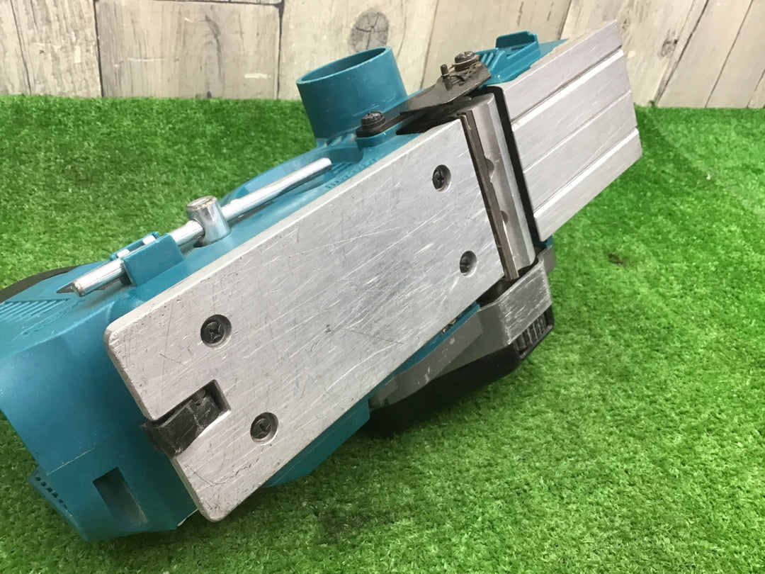 ★マキタ(makita) コードレスカンナ KP001GZ【富山店】◆F
