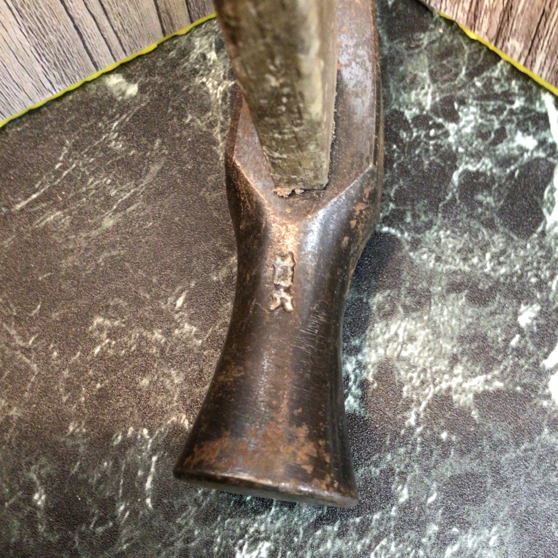 藤六】舟手玄能 柄付き【八潮店】 – アクトツールオンラインショップ