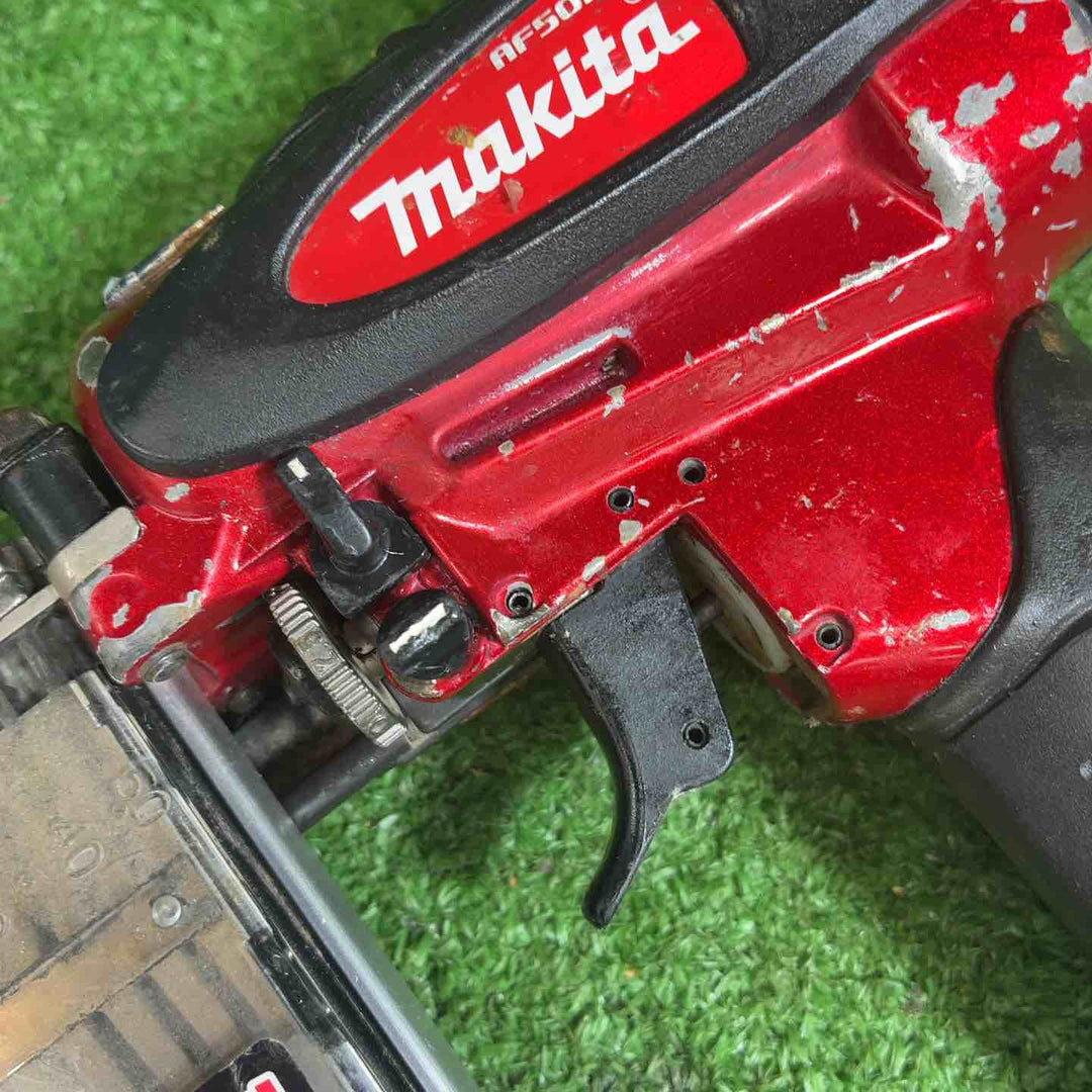 マキタ(makita) 仕上釘打(フィニッシュネイラ) AF502H【藤沢店】