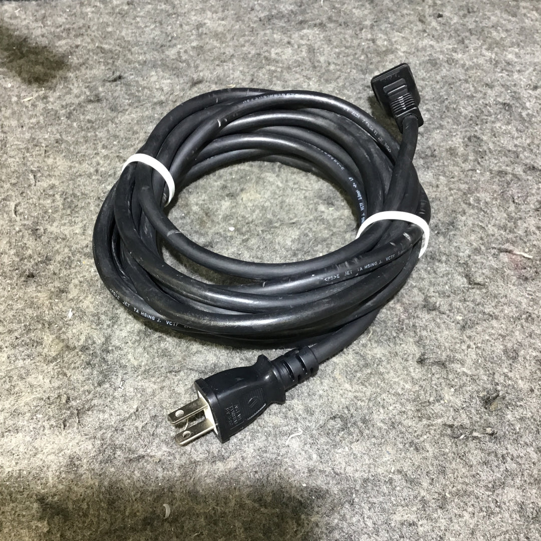 【中古品・新品刃！延長コード付き！】マキタ(makita) 125mmボード用防じん丸のこ 5205FXSP1【桶川店】