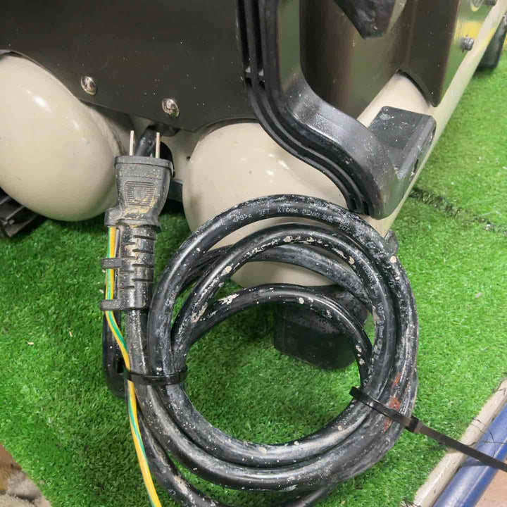 ◇マキタ(makita) 常圧専用エアコンプレッサー AC2211 50Hz【草加店】