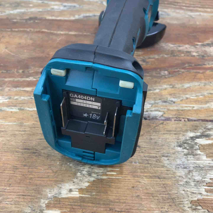 ☆マキタ(makita) 100mmコードレスディスクグラインダ GA404DZN (GA404DN)【柏店】