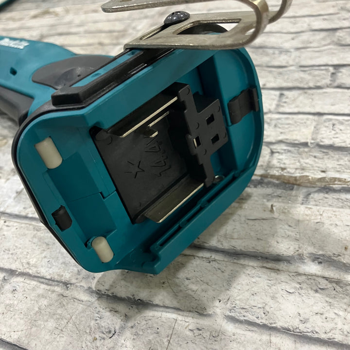 ☆マキタ(makita) コードレスアングルインパクトドライバ TL060DRF バッテリー2個付き【川口店】