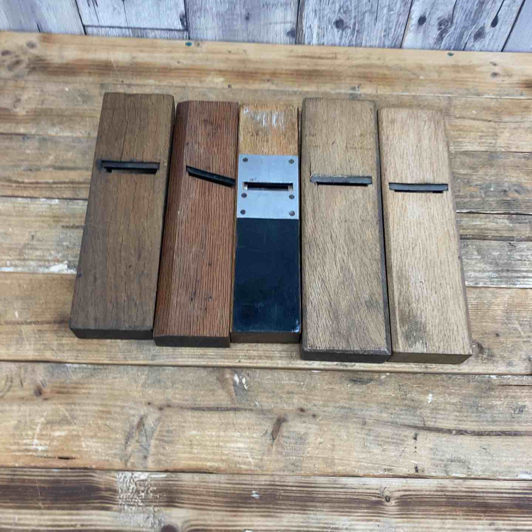 【中古品】 重成・福三郎・儀助・重宗・無名品？ 鉋5個セット 鉋 かんな カンナ 和工具 大工道具 鑿 のみ 鋸 のこ 【東大和店】