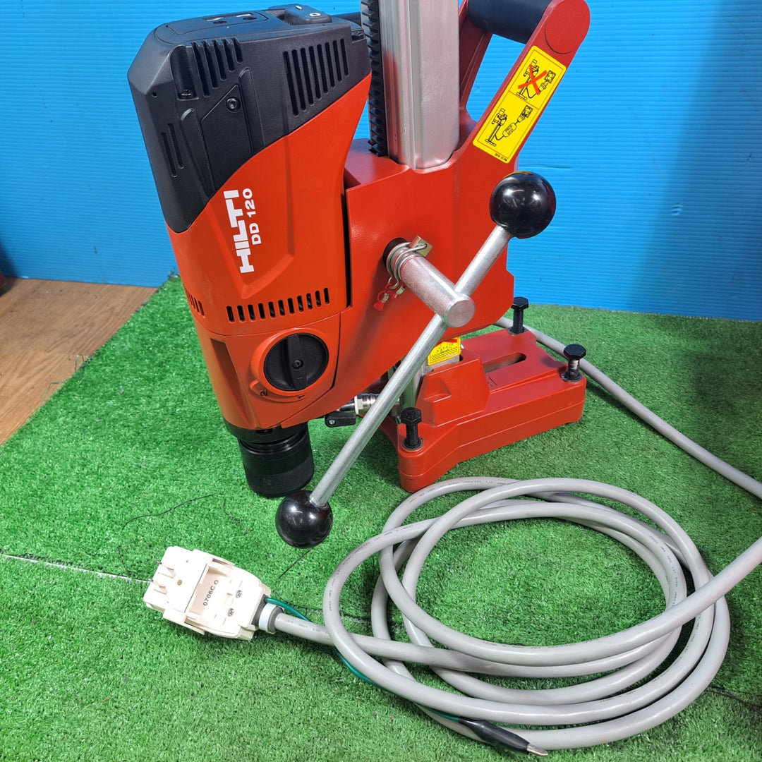 【美品】★ヒルティ(Hilti) ダイヤモンドコアドリル DD 120 給水タンク付 アンカーおまけ【岩槻店】