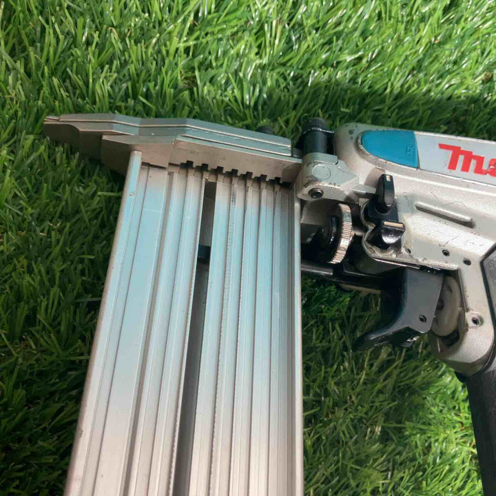 ★マキタ(makita) 常圧フィニッシュネイラ AF502N【戸田店】