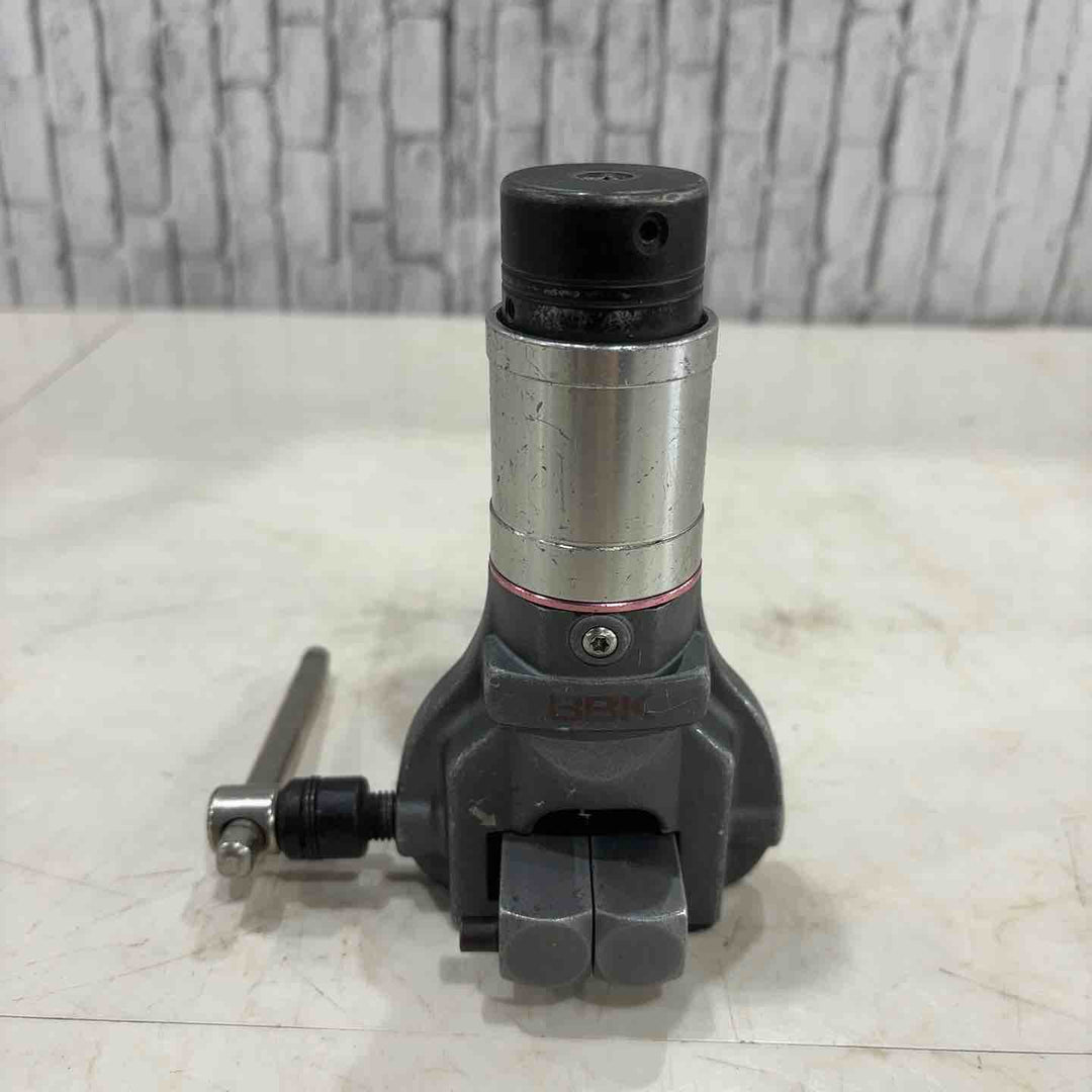 ◇BBK(文化貿易工業) 超軽量フレアツール(シリンダー付) 700-DPC【川口店】