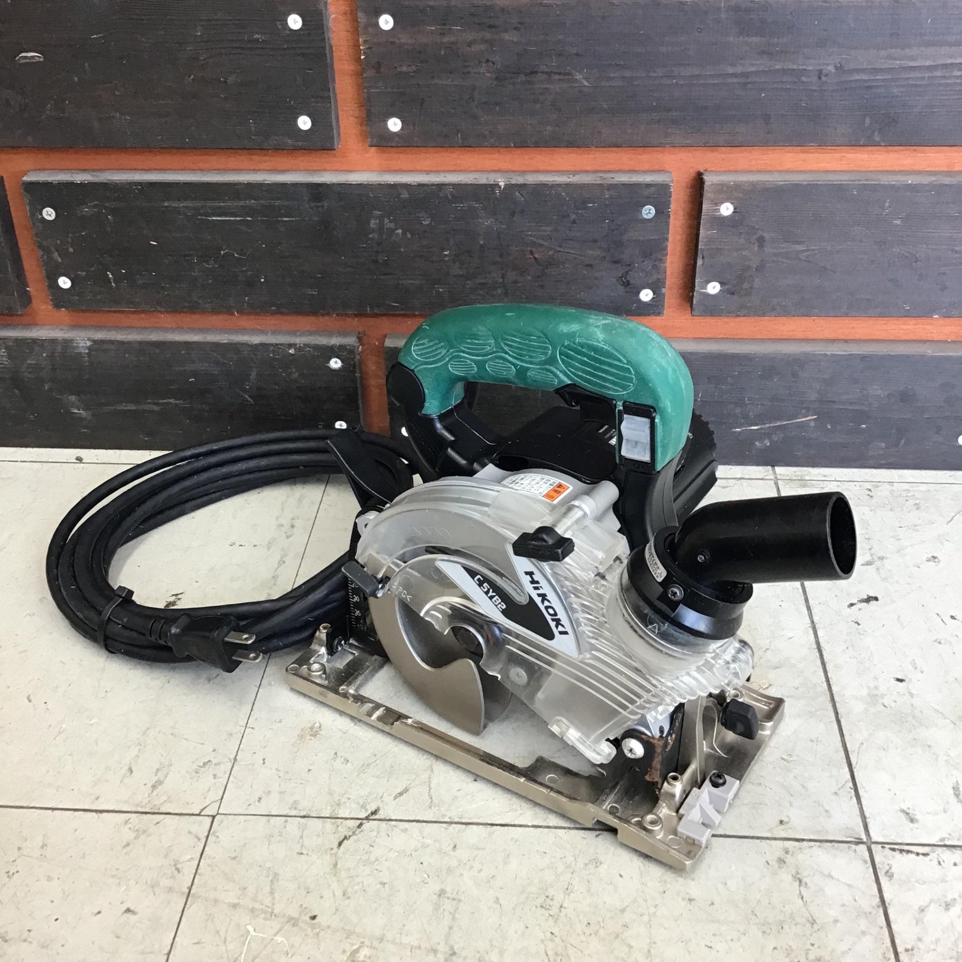 【中古】日立 C5YB2 125mm 集じん丸のこ 100V【ハンズクラフト沖縄豊見城店】 ハイコーキ HiKOKI C5YB2 集じんマルノコ 中古品 【ハンズクラフト宜野