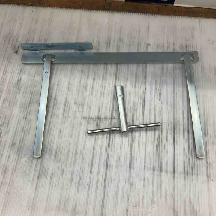 ★マキタ(makita) 際切丸のこ 5840BA【所沢店】