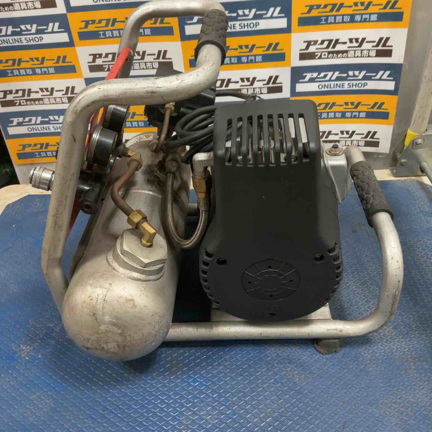 ☆マックス(MAX) 常圧専用エアコンプレッサ AK-820【草加店】 – アクト