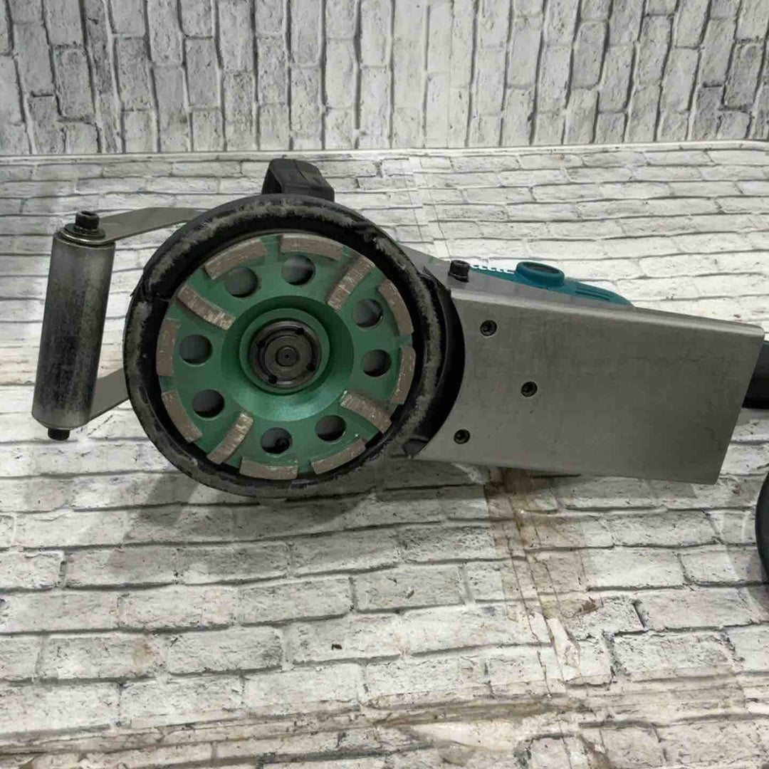 ☆マキタ(makita) 125mm電子コンクリートカンナ PC5001C【川口店】